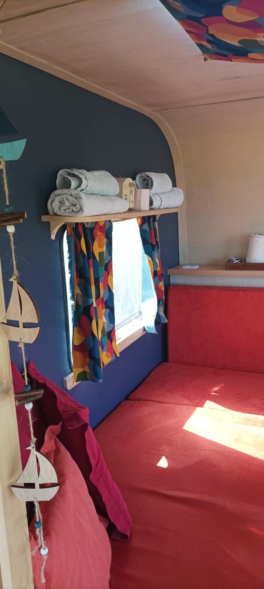 Camping Les Ronds Duval Face Aux Iles Anglo-Normandes Les Moitiers-d'Allonne Exterior foto